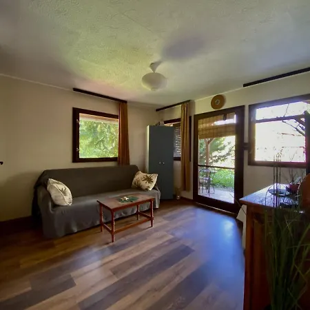 Privat Bungalo 5 Perc Setara A Molotol Ferienhaus Révfülöp